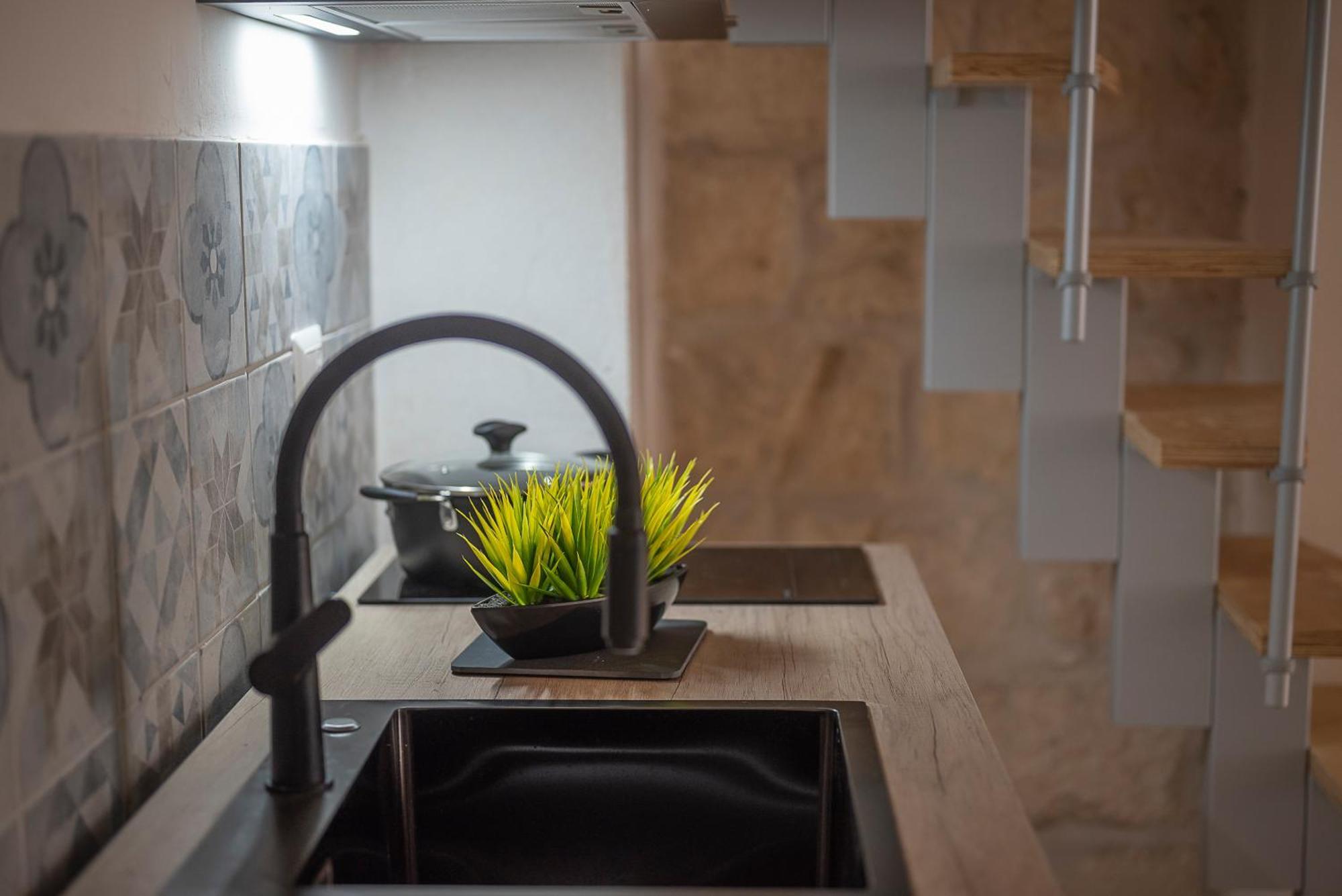 Asmara Exclusive "Loft Industrial" Apartment Brindisi Bagian luar foto