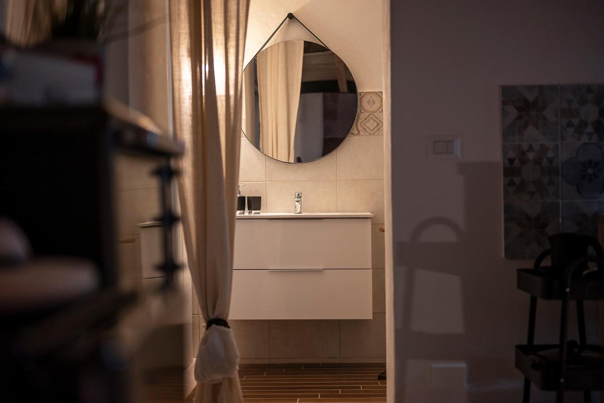 Asmara Exclusive "Loft Industrial" Apartment Brindisi Bagian luar foto